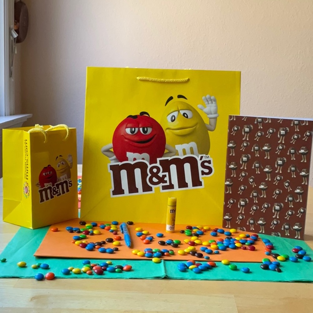 🟤🔴🟡 M&M’S NOTEBOOK BUNDLE 🔵🟢🟠 NWOT 🟡🔵🟤